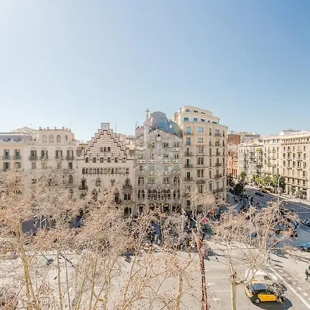 Paseo De Gracia 4 Big With Views